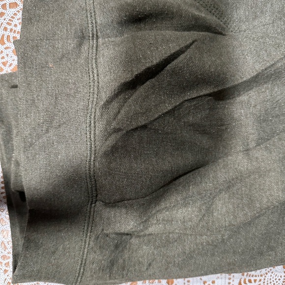 Carhartt Olive Green Pullover Hoodie with Yellow Sleeve Logo - Picture 5 of 5